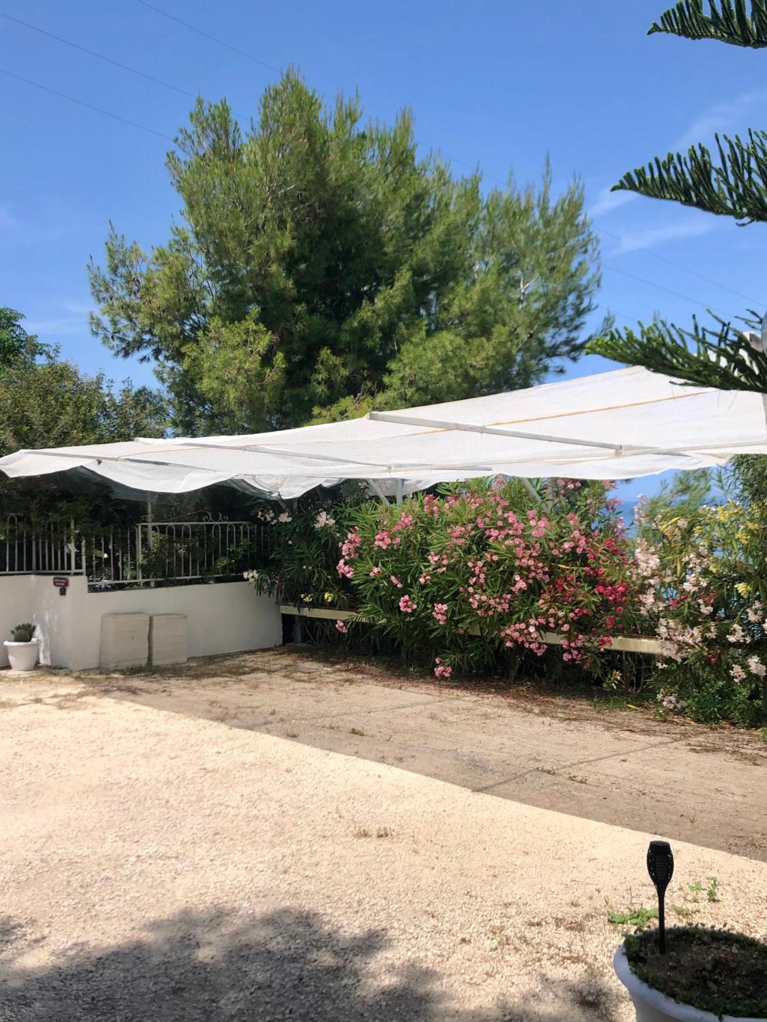 Appartamento Trilocale 2 Sul Mare Peschici Esterno foto
